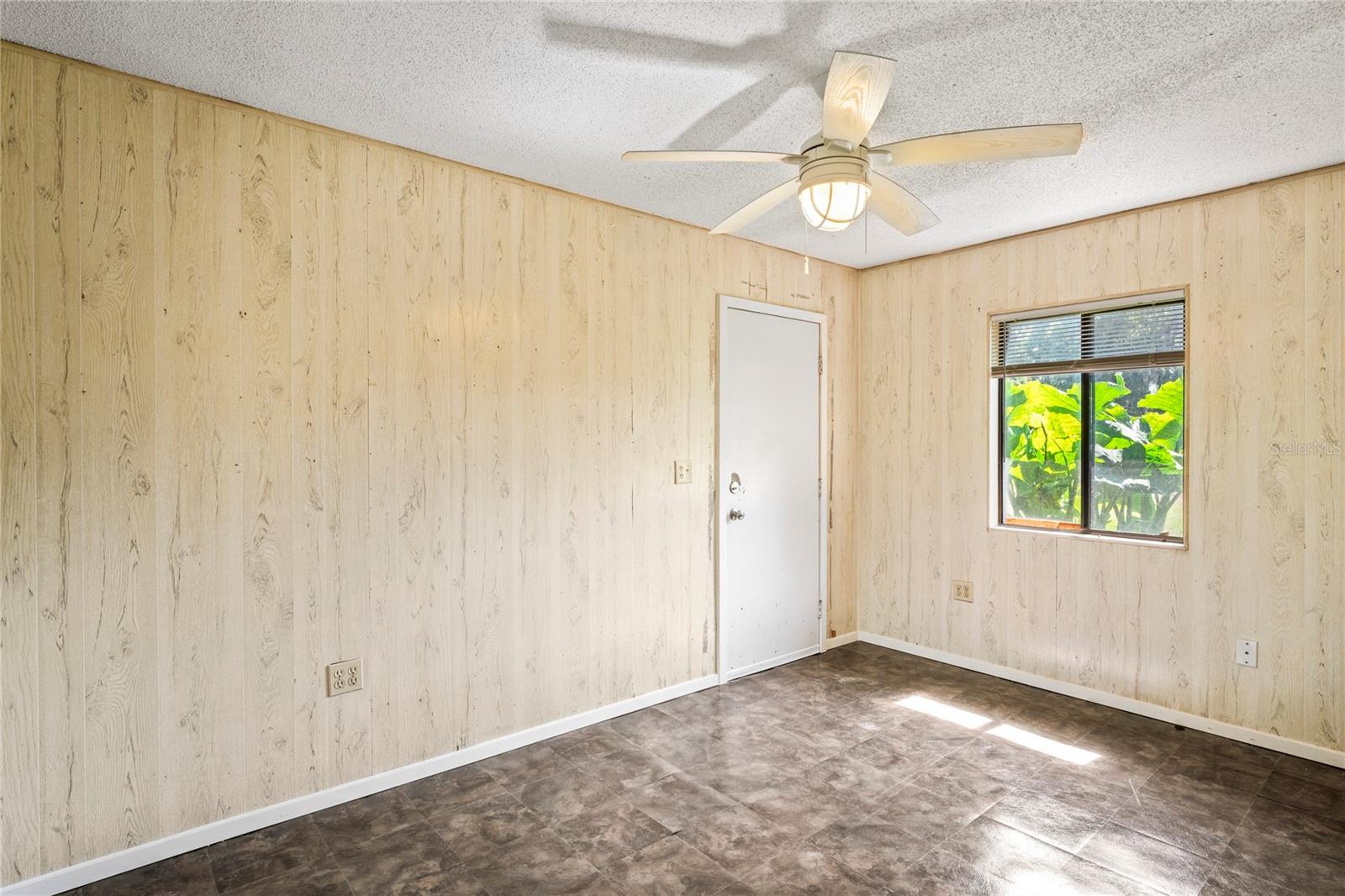 13600 PONCE DE LEON BLVD, BROOKSVILLE, FL, 34601