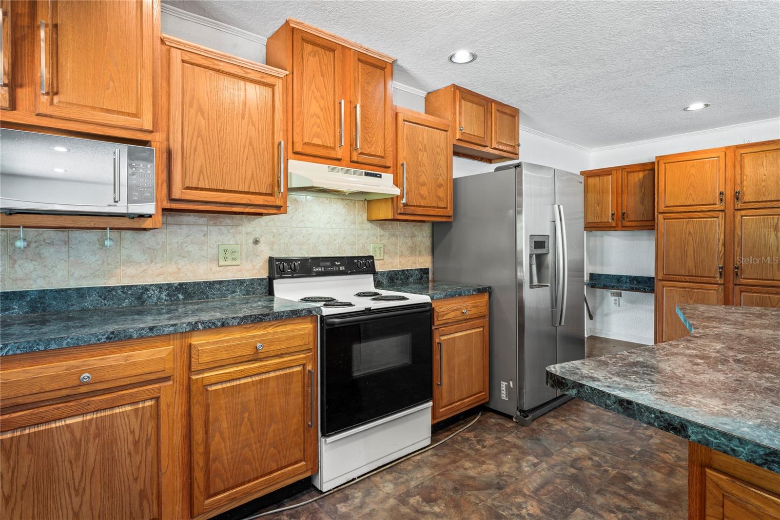 13600 PONCE DE LEON BLVD, BROOKSVILLE, FL, 34601