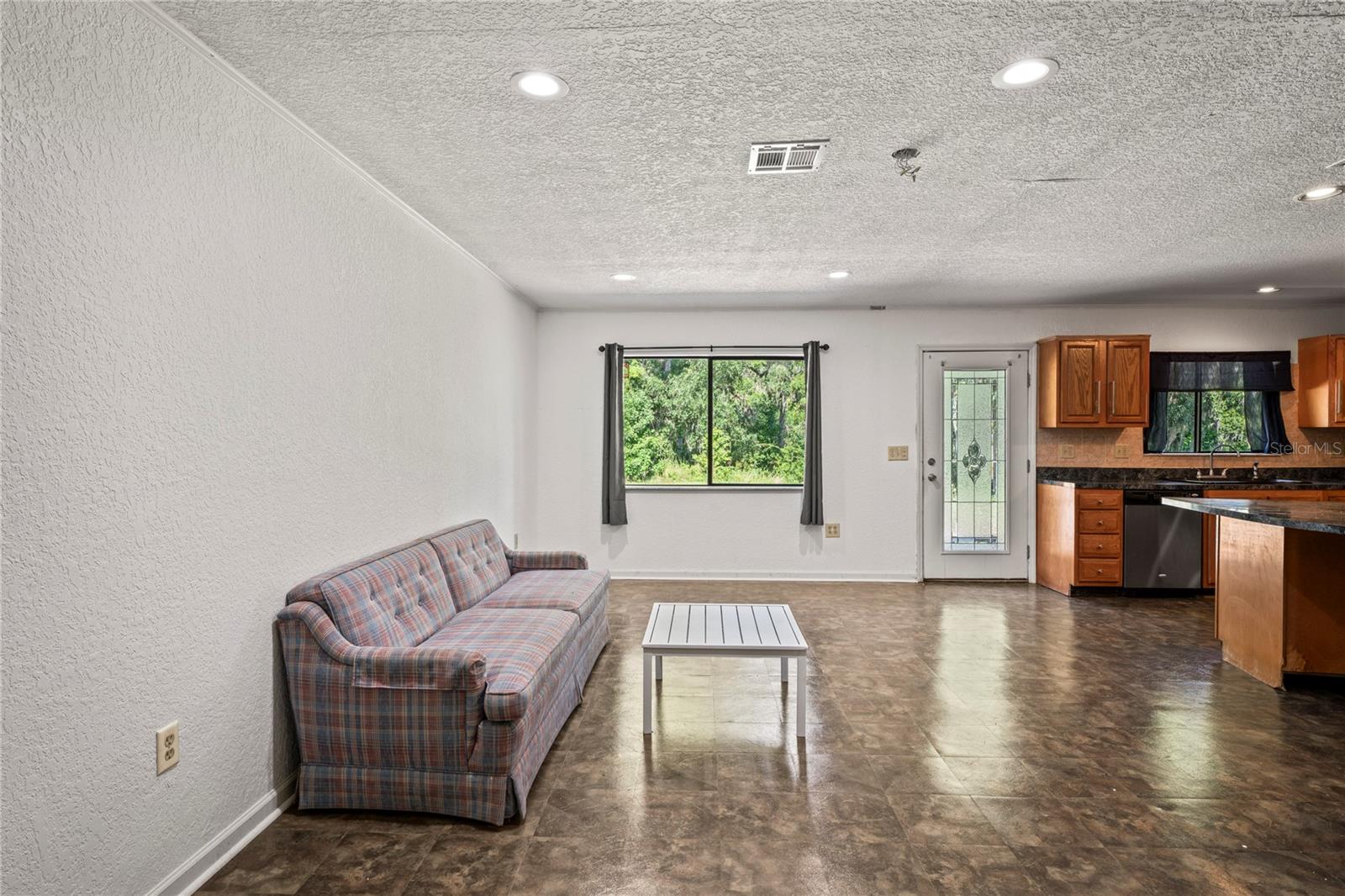 13600 PONCE DE LEON BLVD, BROOKSVILLE, FL, 34601