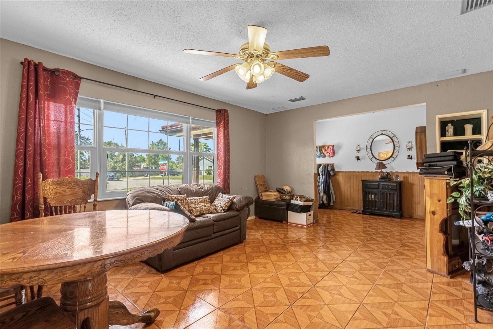 1220 SECTION LINE TRL, DELTONA, FL, 32725