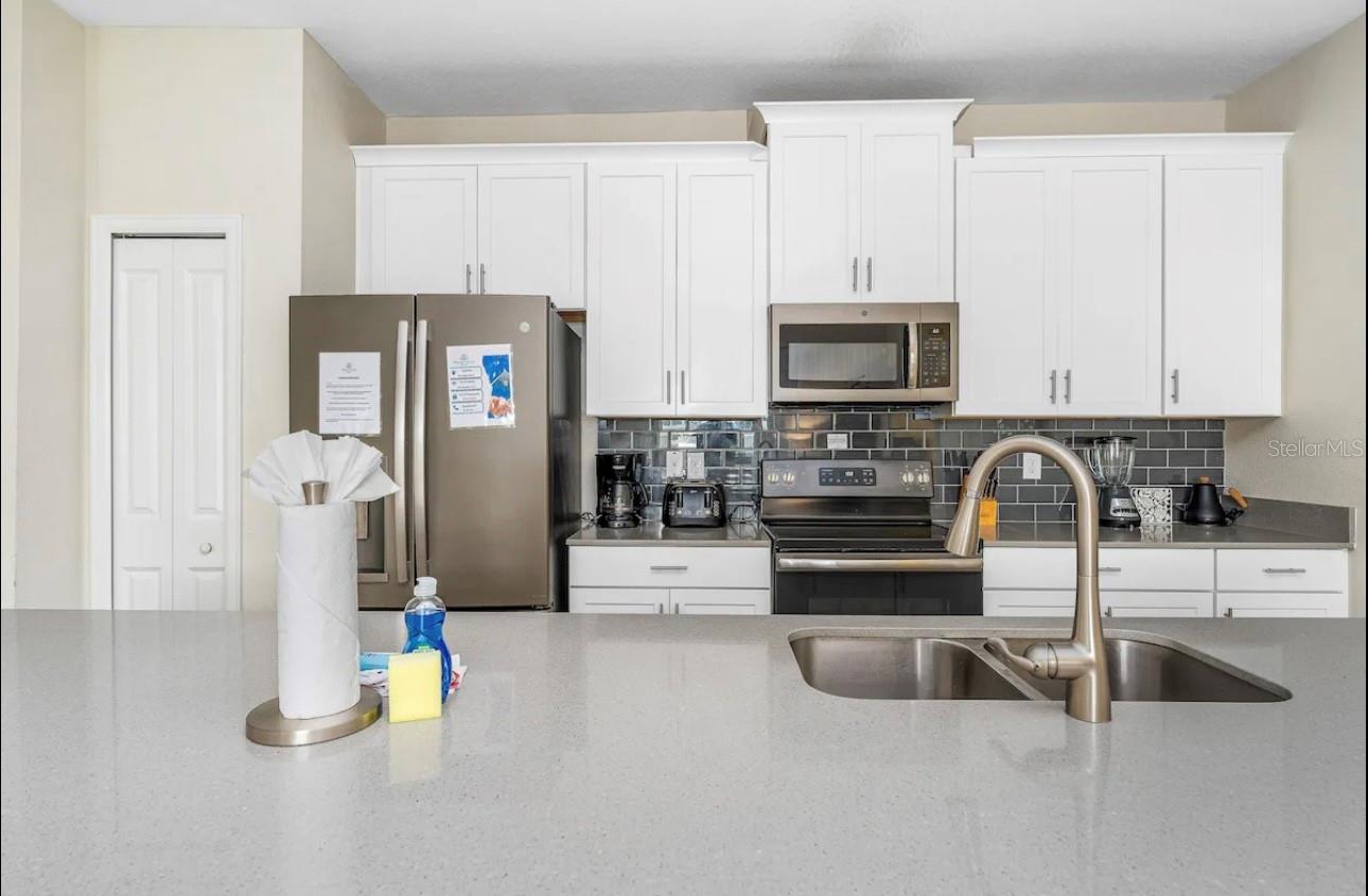 880 PEBBLE BEACH DR, DAVENPORT, FL, 33896