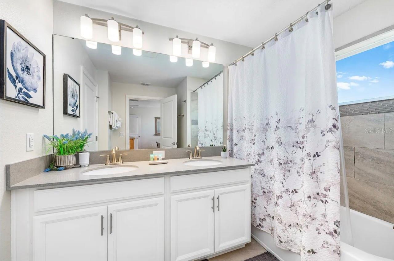 880 PEBBLE BEACH DR, DAVENPORT, FL, 33896