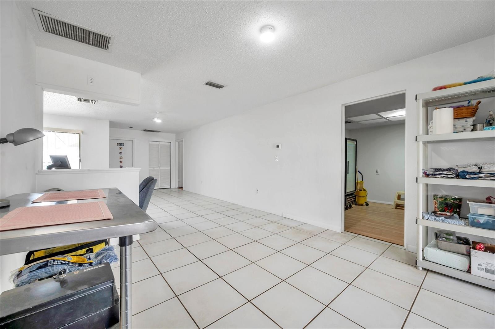 9156 85TH AVE, SEMINOLE, FL, 33777