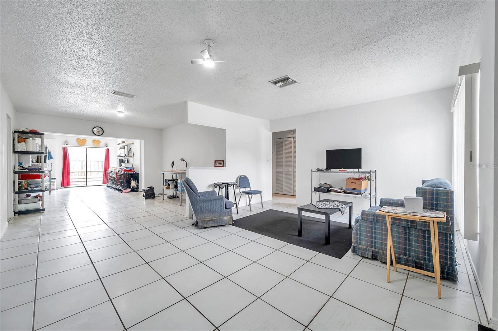 9156 85TH AVE, SEMINOLE, FL, 33777