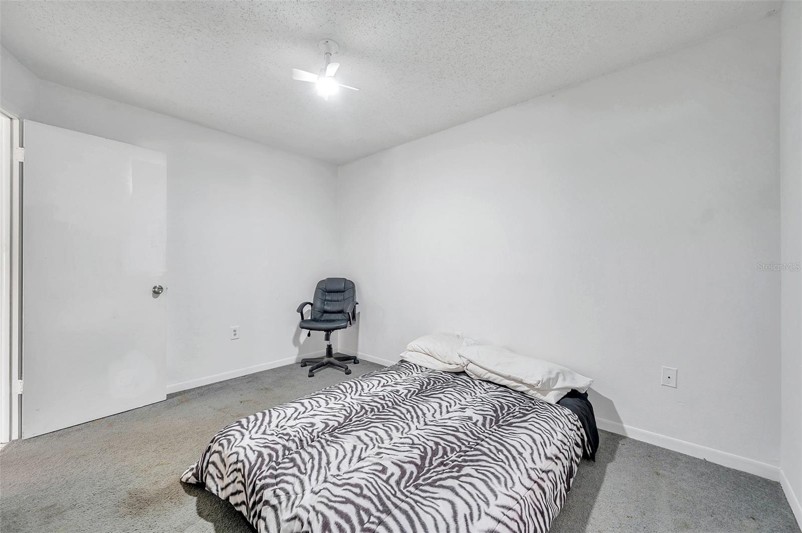 9156 85TH AVE, SEMINOLE, FL, 33777