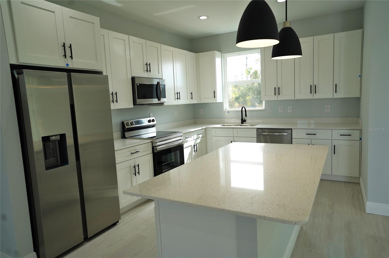 14009 BANOS AVE, PORT CHARLOTTE, FL, 33981