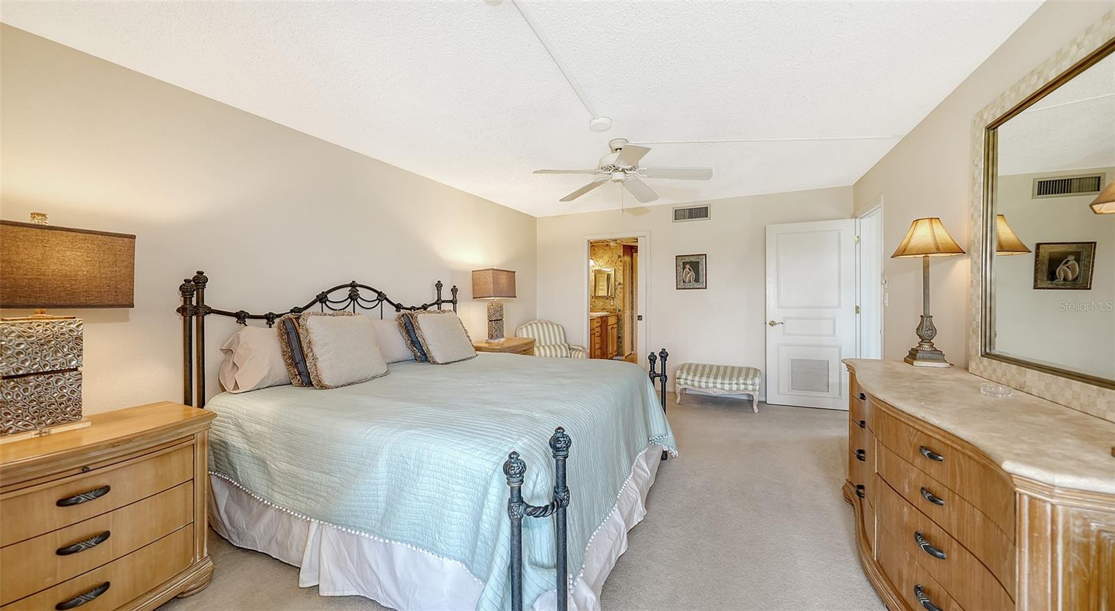 826 BAYPORT WAY #826, LONGBOAT KEY, FL, 34228