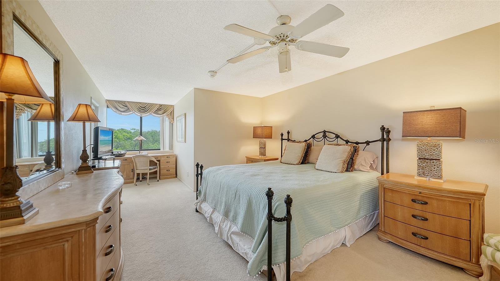 826 BAYPORT WAY #826, LONGBOAT KEY, FL, 34228