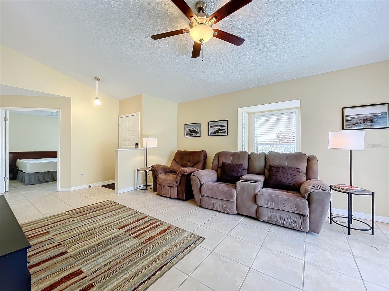 2760 WHISPER LAKES CLUB CIR, ORLANDO, FL, 32837