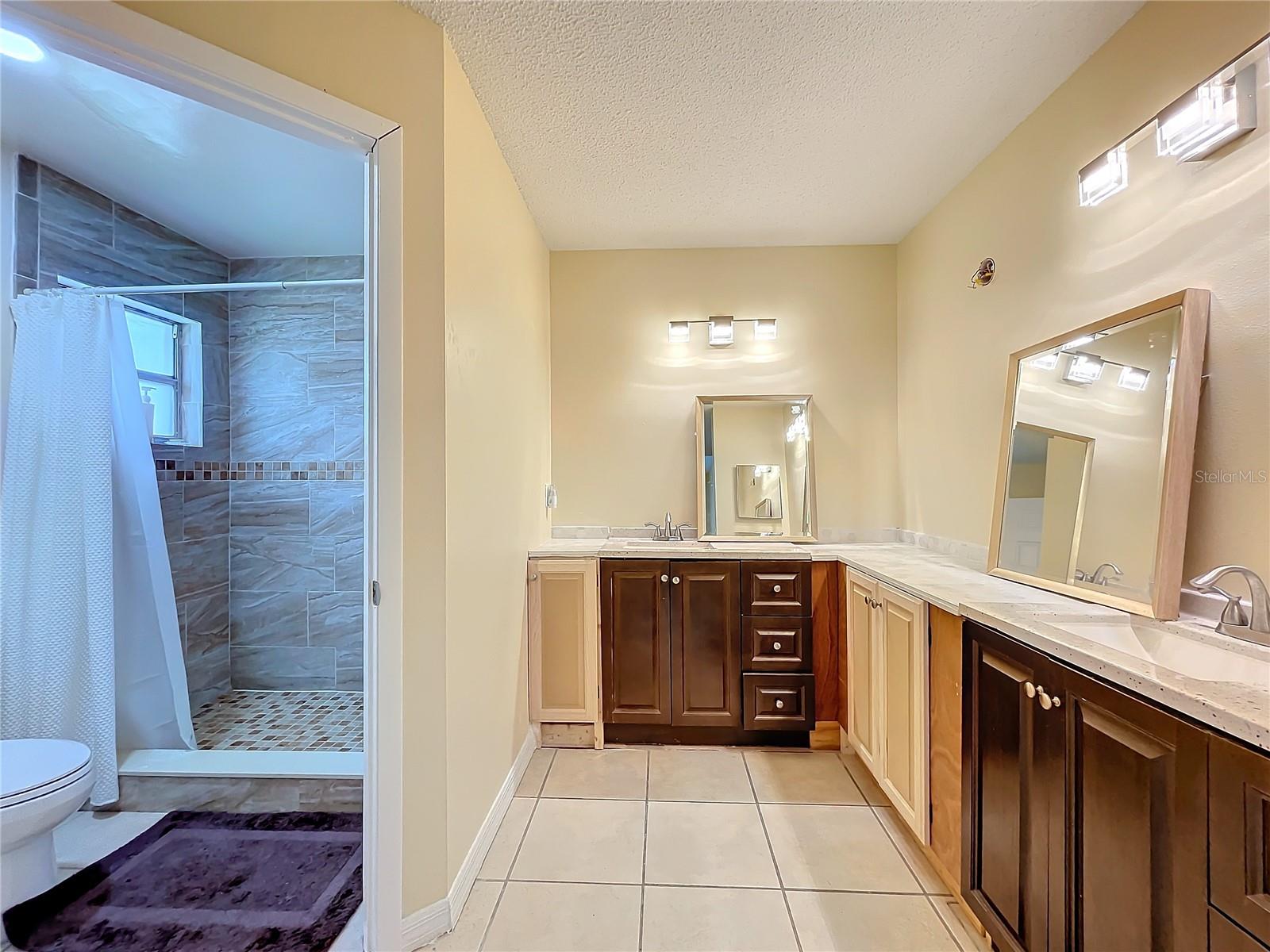 2760 WHISPER LAKES CLUB CIR, ORLANDO, FL, 32837
