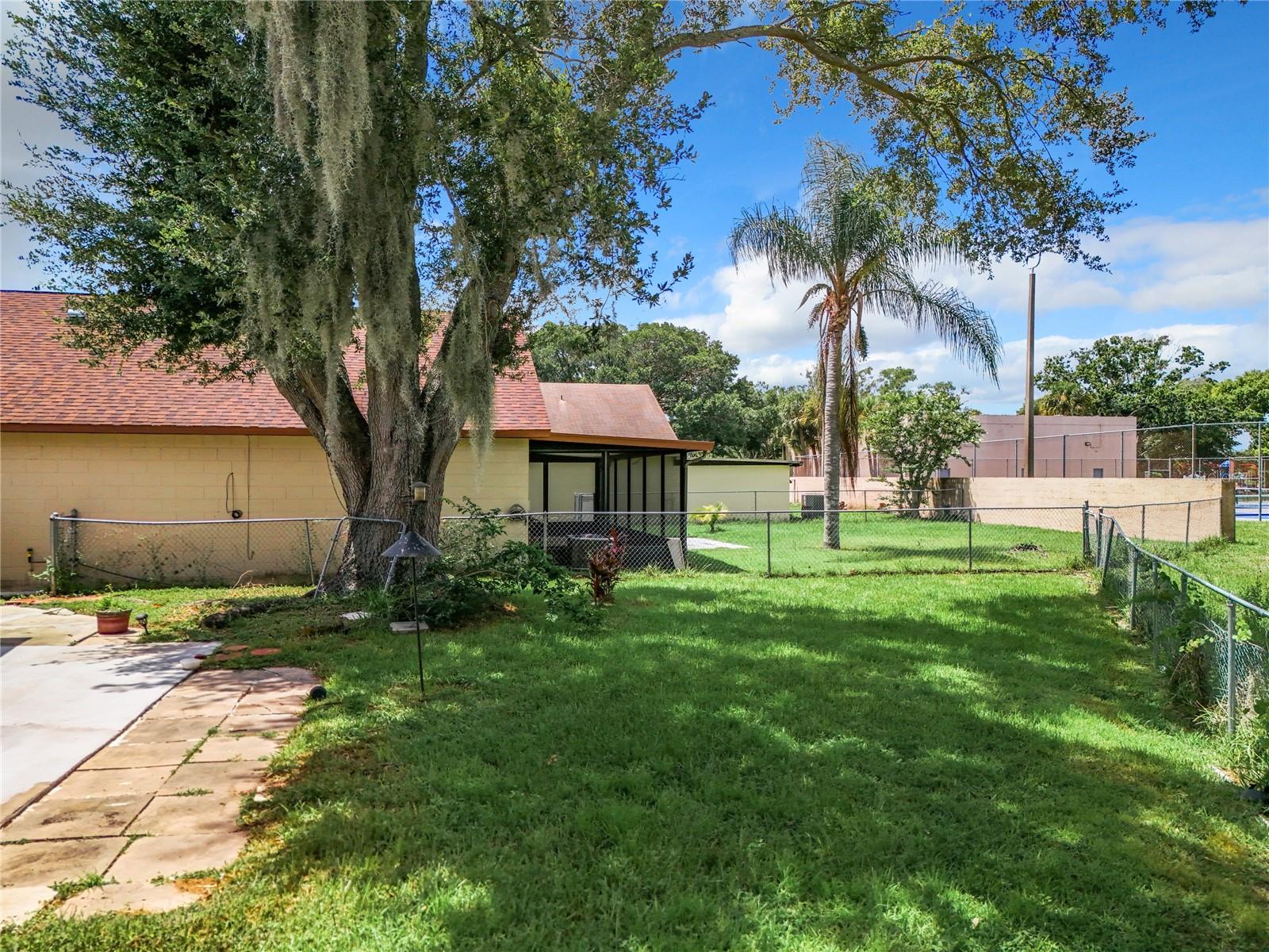 2760 WHISPER LAKES CLUB CIR, ORLANDO, FL, 32837