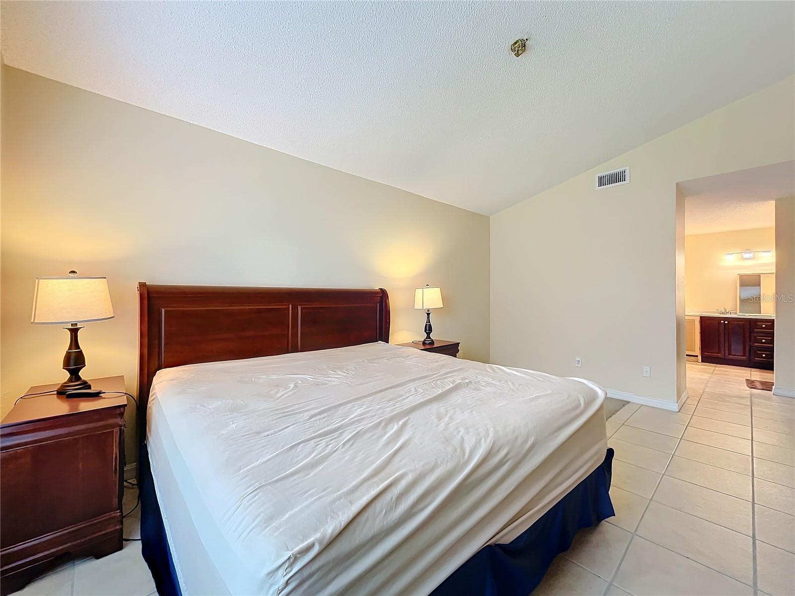 2760 WHISPER LAKES CLUB CIR, ORLANDO, FL, 32837