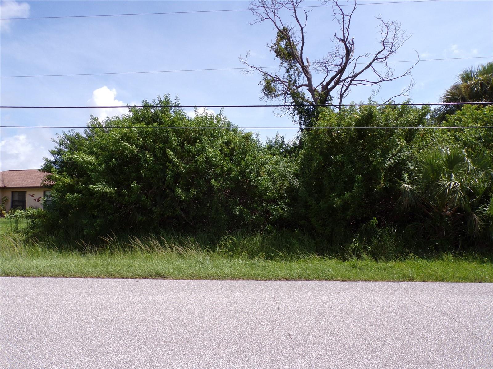 9241 FRUITLAND AVE, ENGLEWOOD, FL, 34224