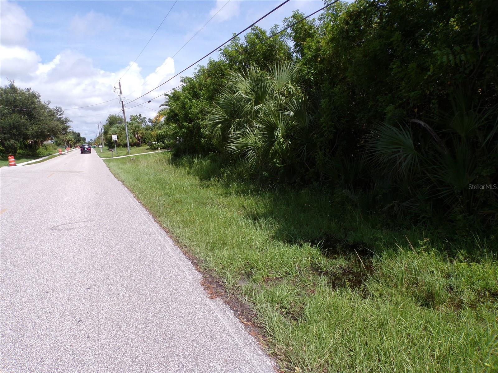 9241 FRUITLAND AVE, ENGLEWOOD, FL, 34224