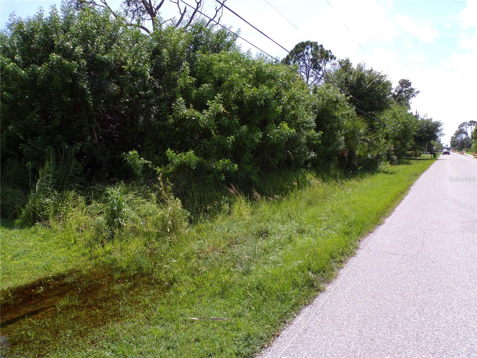 9241 FRUITLAND AVE, ENGLEWOOD, FL, 34224