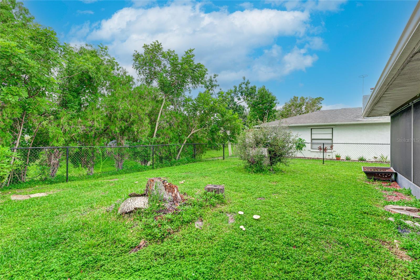 1535 BAY HILL CIR, SARASOTA, FL, 34232