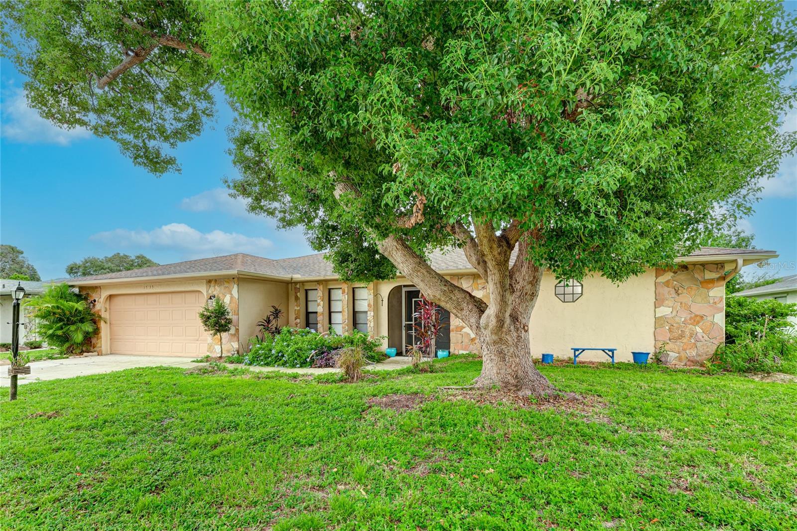 1535 BAY HILL CIR, SARASOTA, FL, 34232