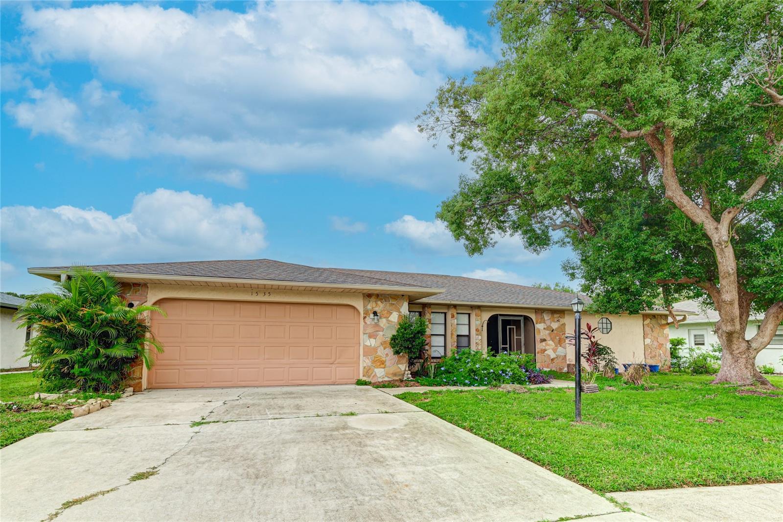 1535 BAY HILL CIR, SARASOTA, FL, 34232