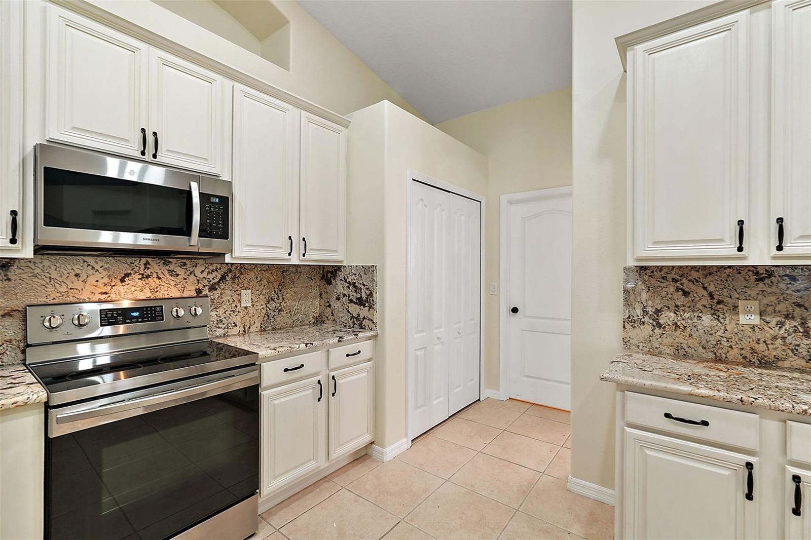 114 COMPASS ROSE DR, GROVELAND, FL, 34736