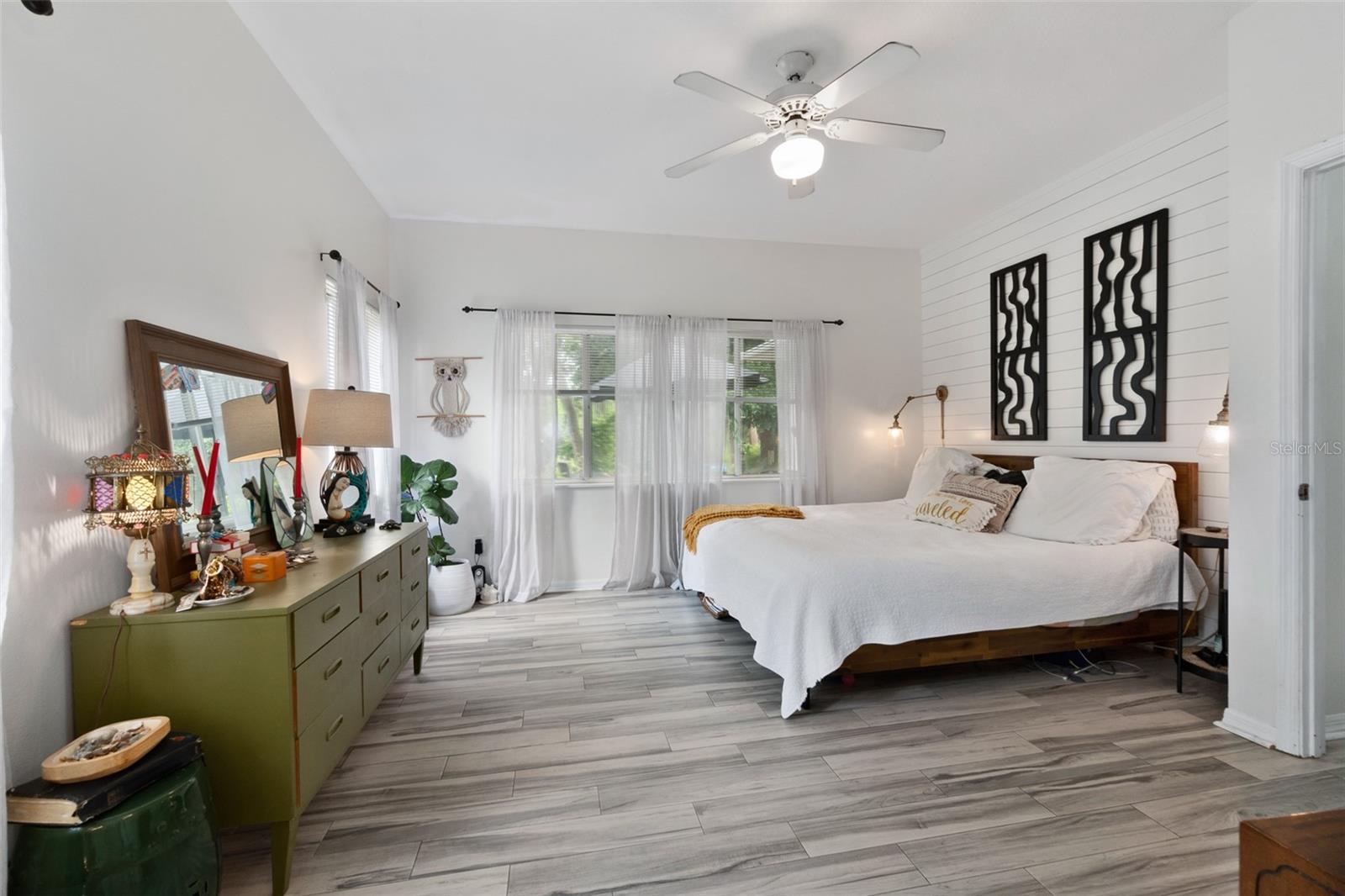 135 LAMBERT AVE, FLAGLER BEACH, FL, 32136