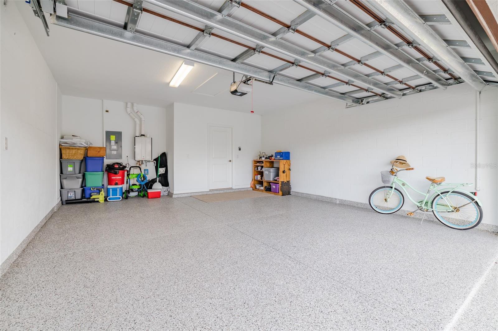 17231 HOLLY WELL AVE, WIMAUMA, FL, 33598