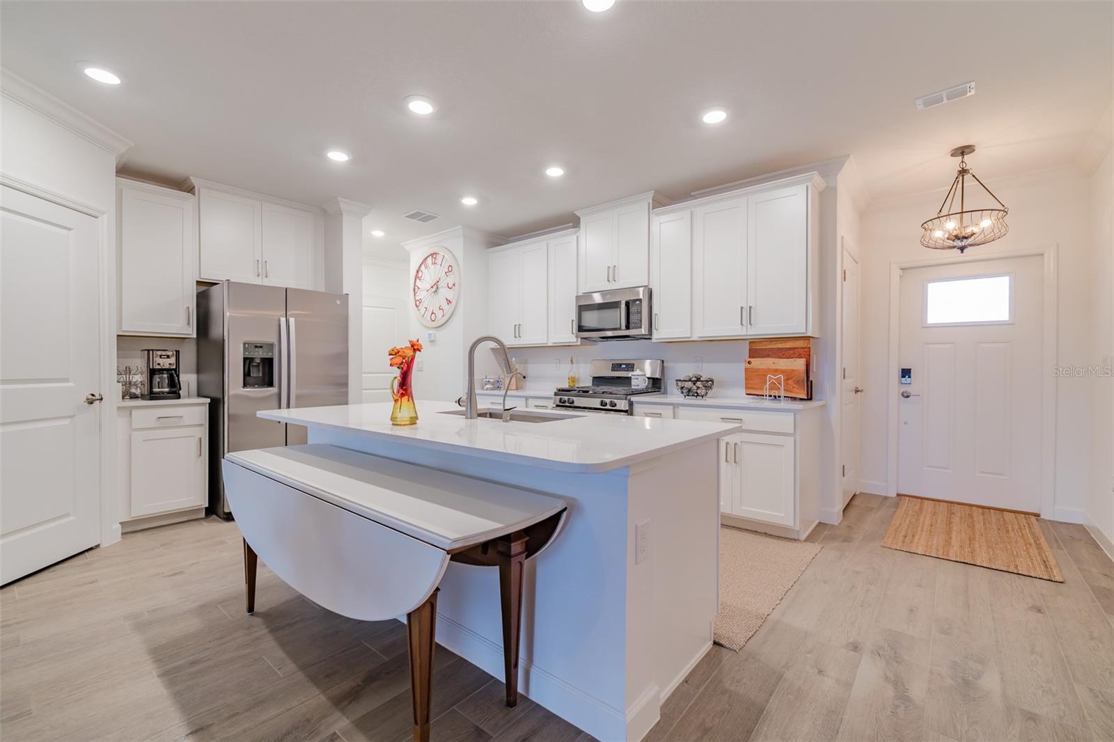 17231 HOLLY WELL AVE, WIMAUMA, FL, 33598
