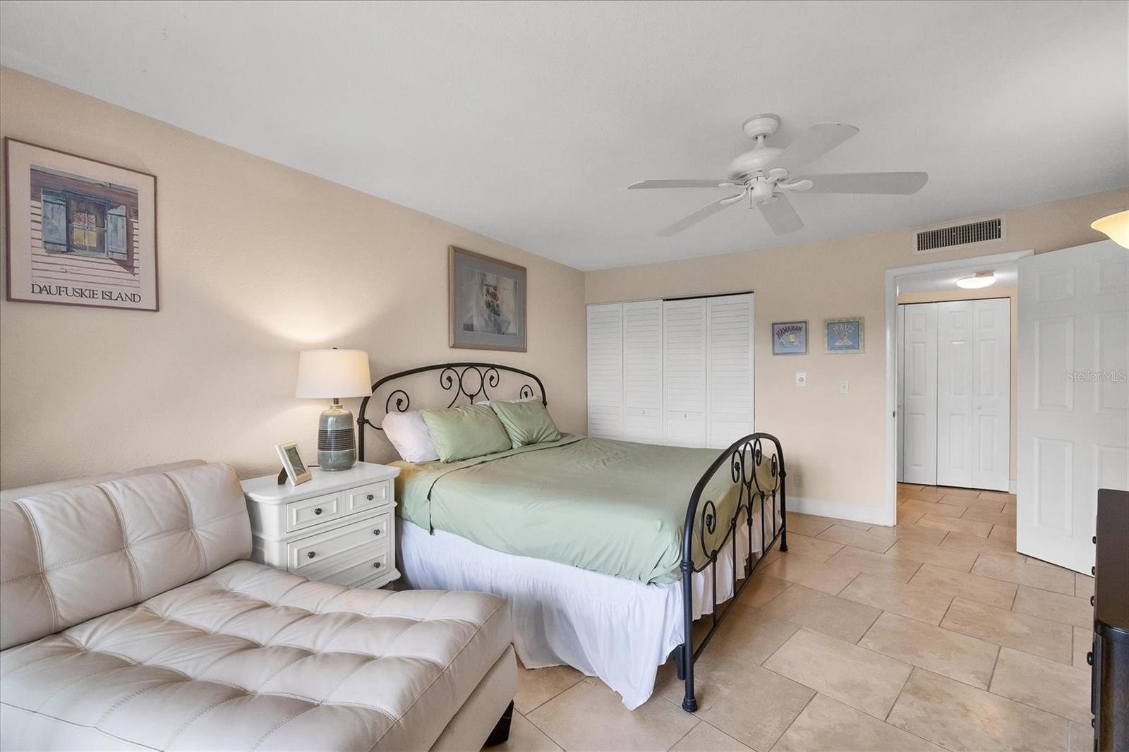 5855 MIDNIGHT PASS RD #201, SARASOTA, FL, 34242