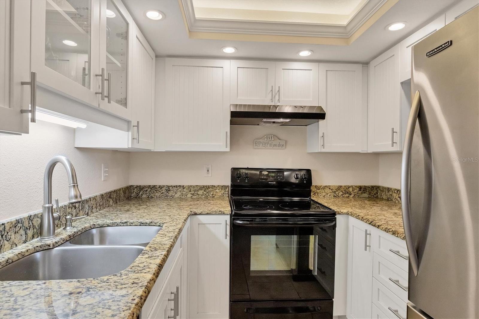 5855 MIDNIGHT PASS RD #201, SARASOTA, FL, 34242