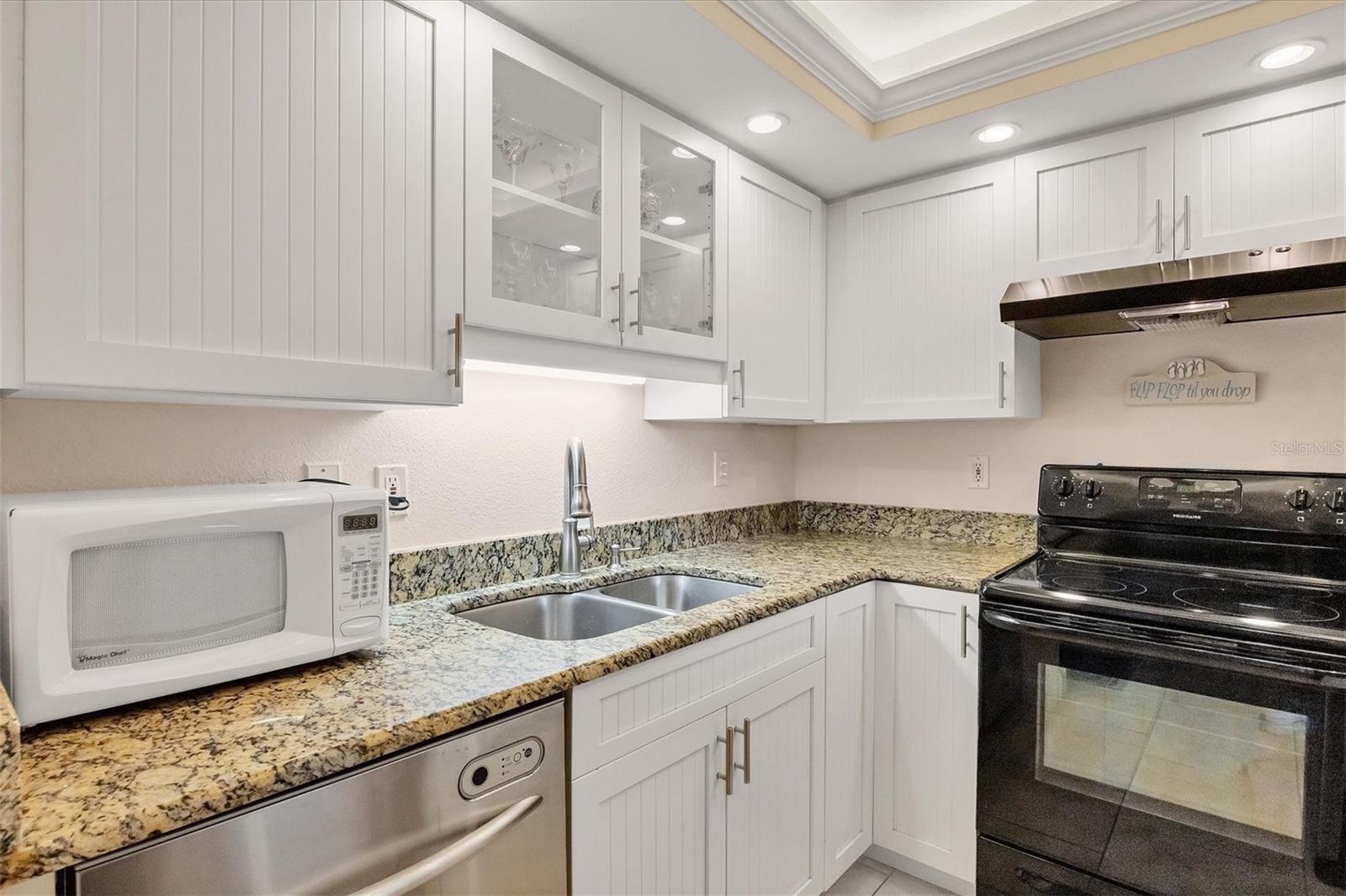 5855 MIDNIGHT PASS RD #201, SARASOTA, FL, 34242