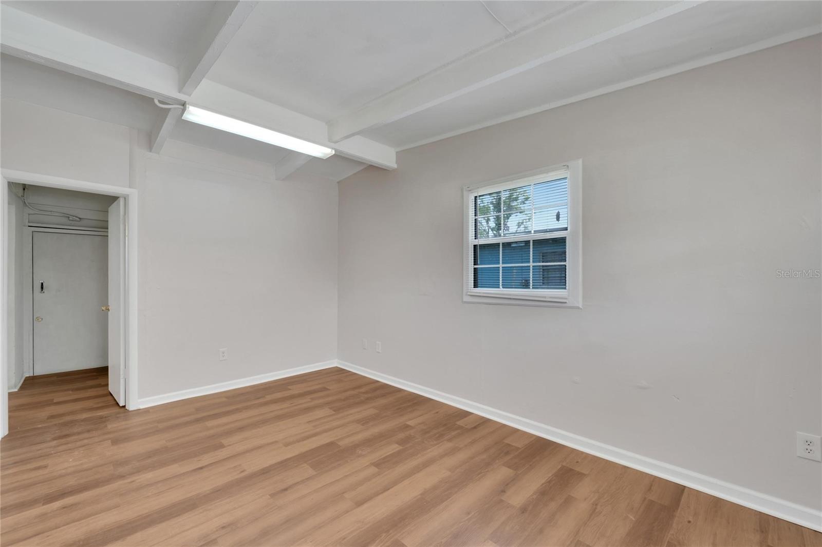 1317 WARRINGTON WAY, TAMPA, FL, 33619