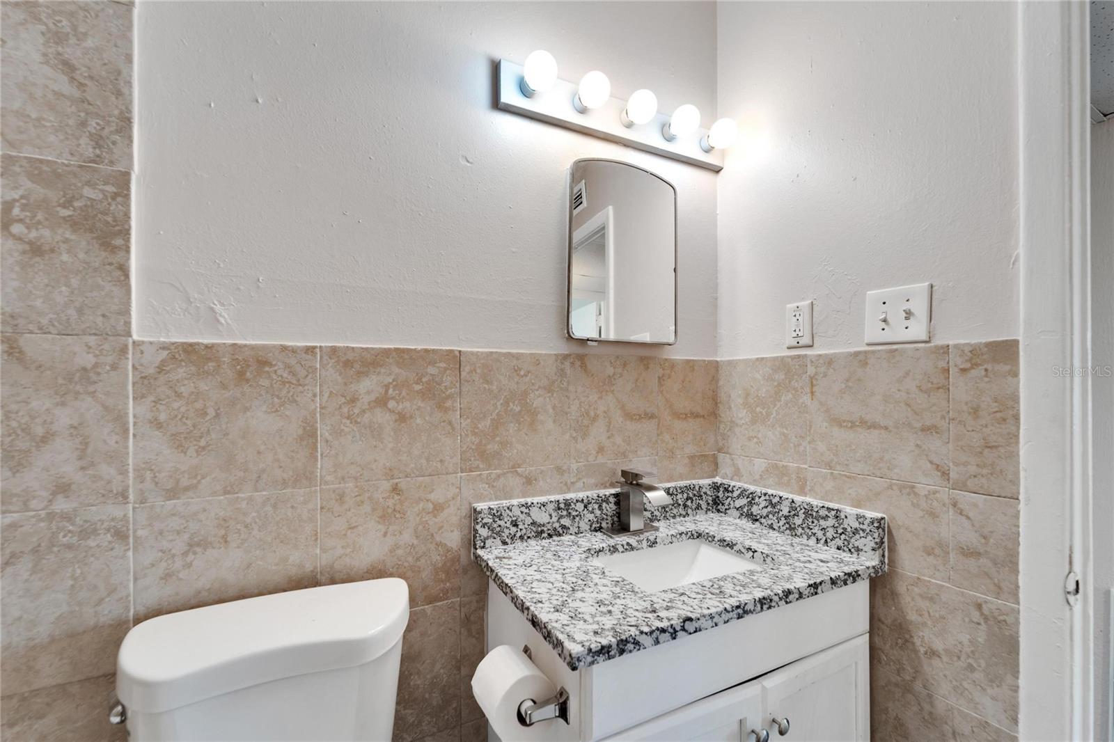 1317 WARRINGTON WAY, TAMPA, FL, 33619
