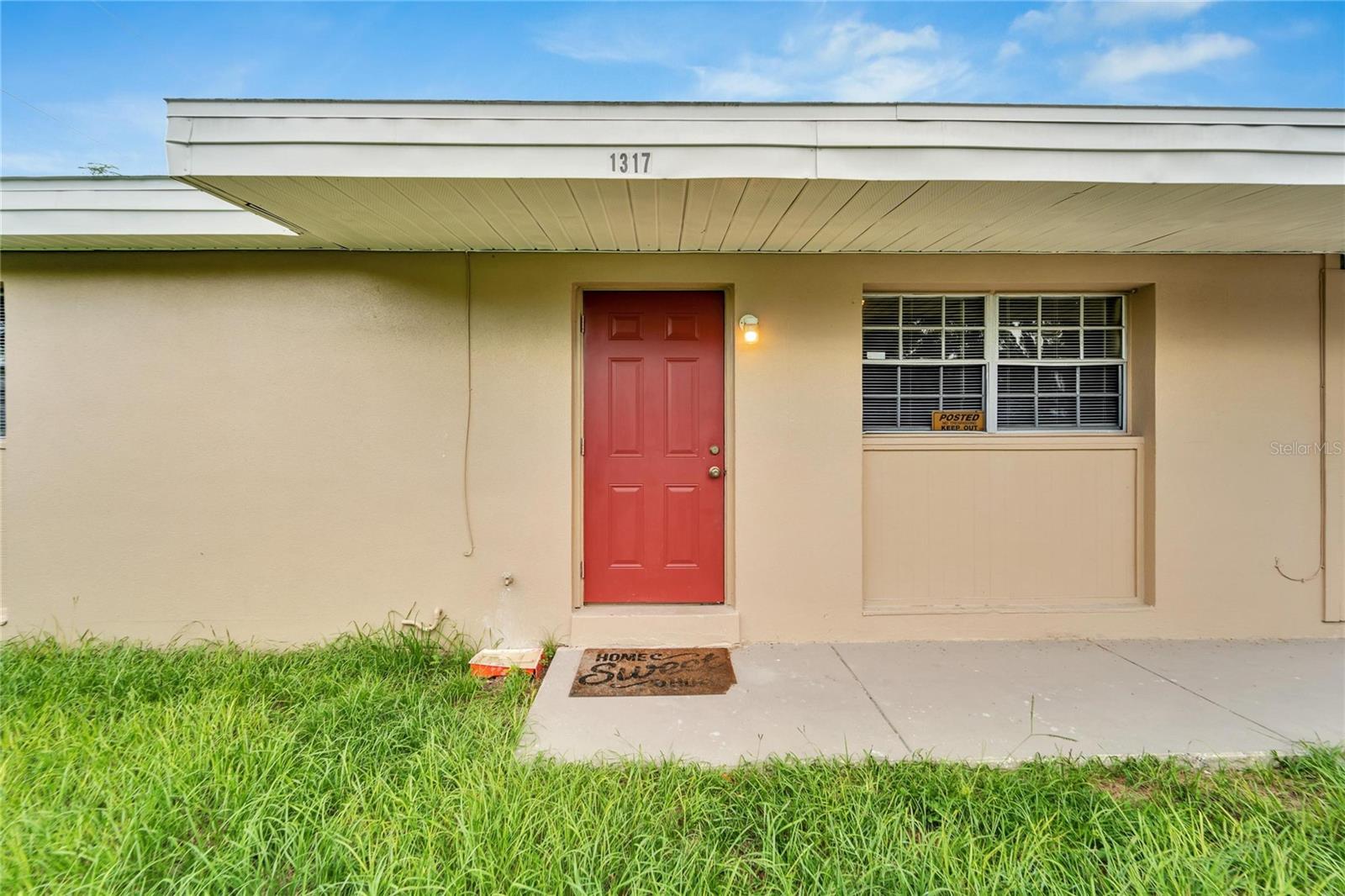 1317 WARRINGTON WAY, TAMPA, FL, 33619