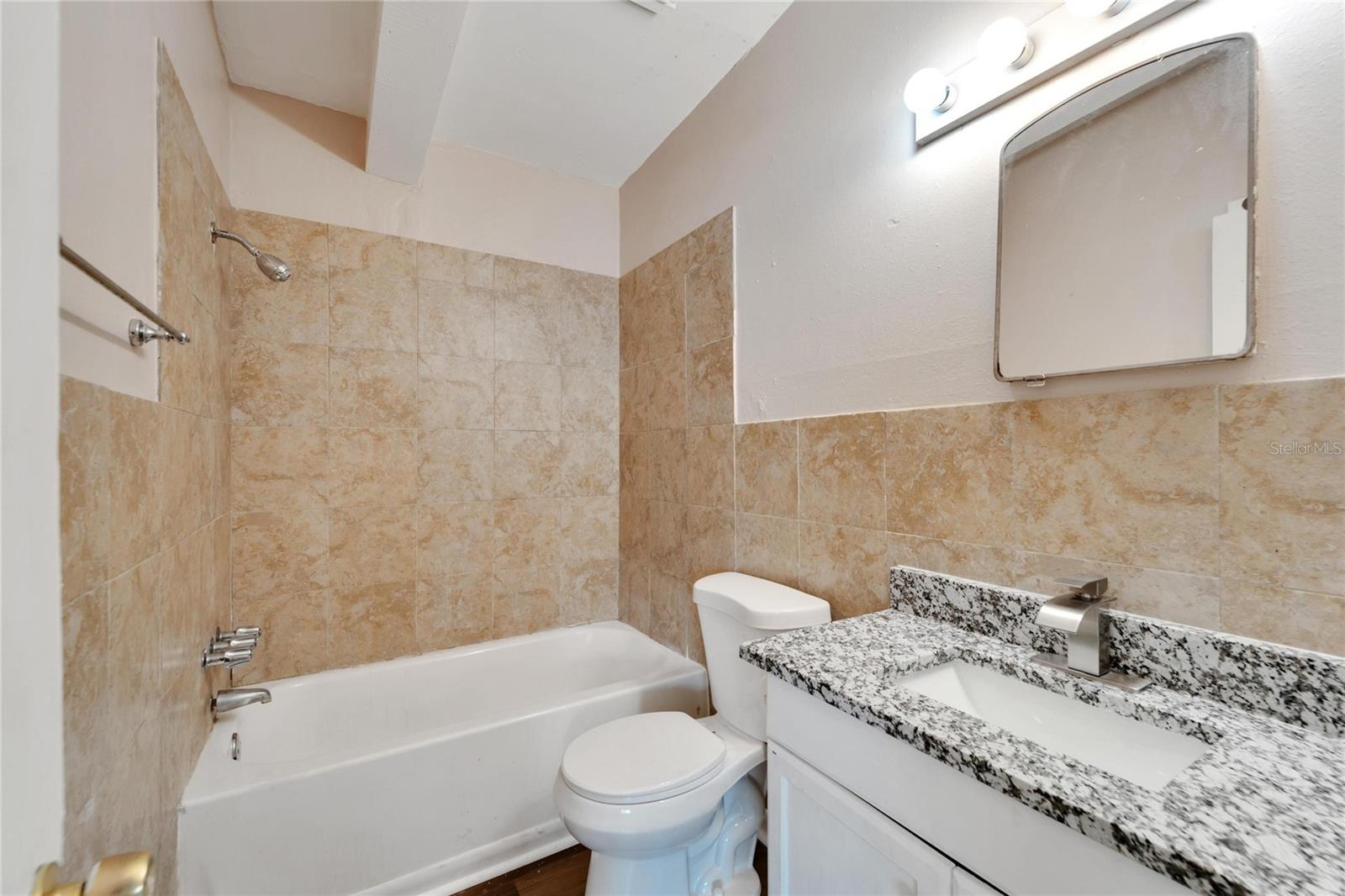 1317 WARRINGTON WAY, TAMPA, FL, 33619