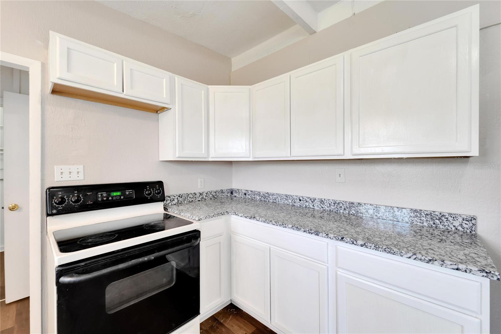 1317 WARRINGTON WAY, TAMPA, FL, 33619