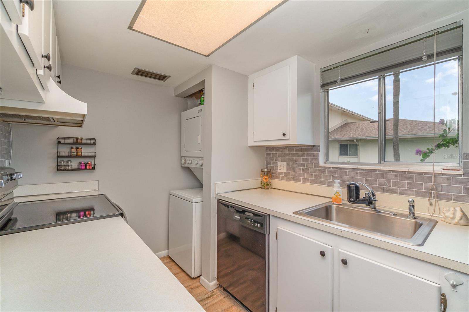 3257 ROYAL CANADIAN TRCE #1, FORT MYERS, FL, 33907