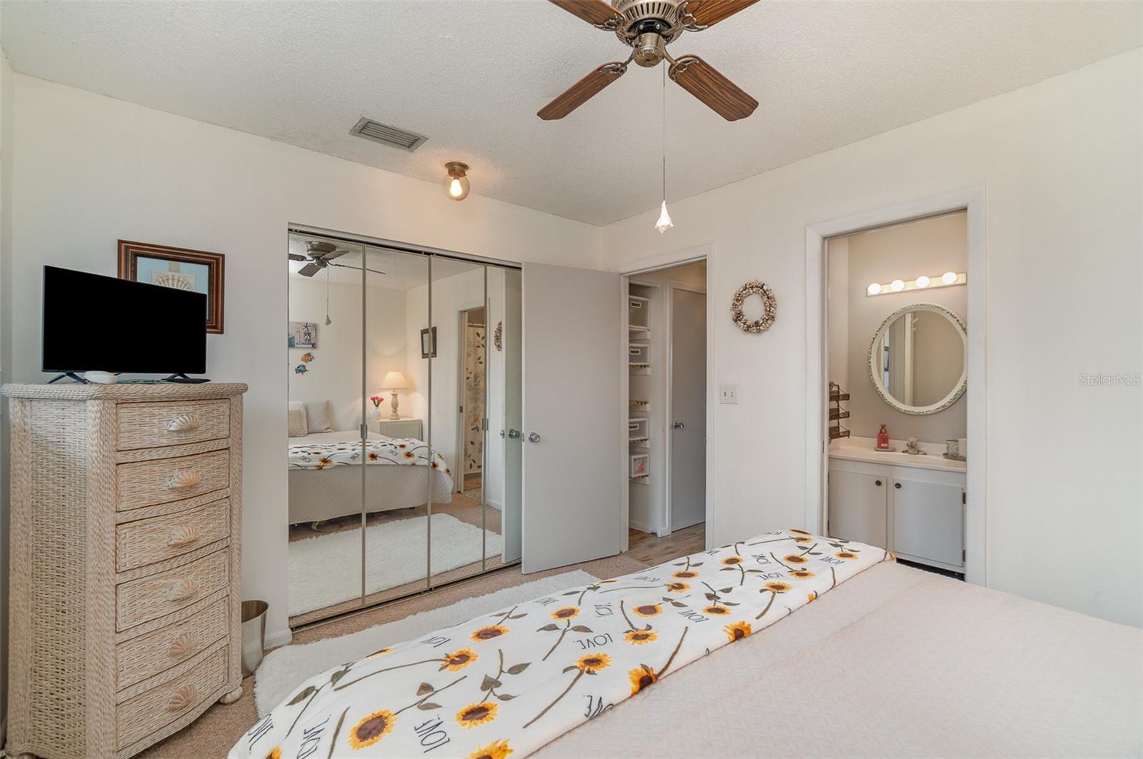 3257 ROYAL CANADIAN TRCE #1, FORT MYERS, FL, 33907