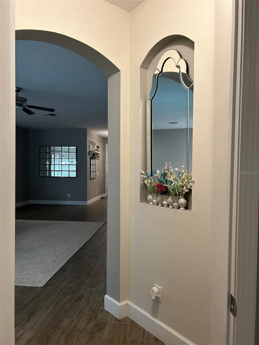 220 MESSINA PL, HOWEY IN THE HILLS, FL, 34737