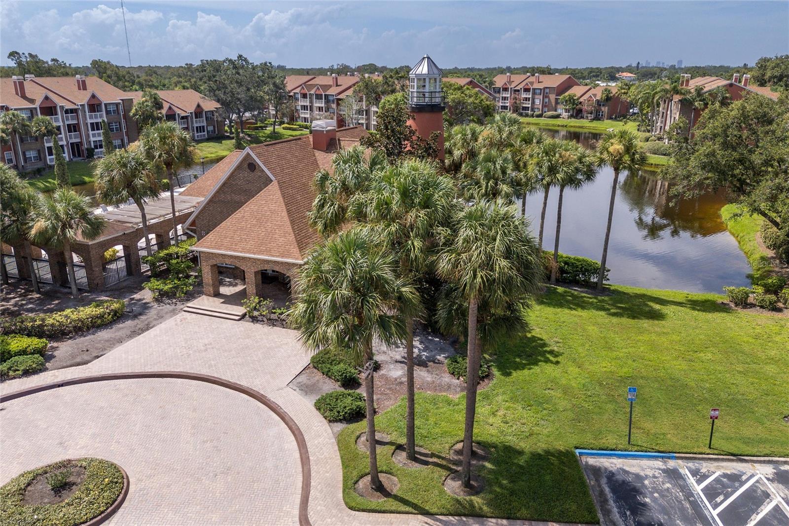 10200 GANDY BLVD N #1008, ST PETERSBURG, FL, 33702