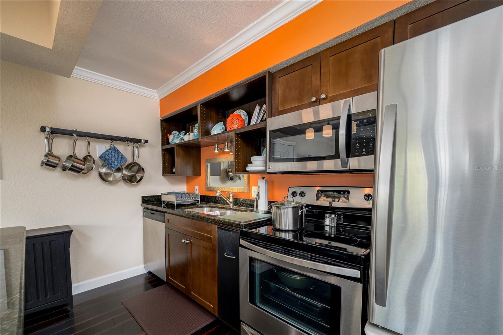 10200 GANDY BLVD N #1008, ST PETERSBURG, FL, 33702