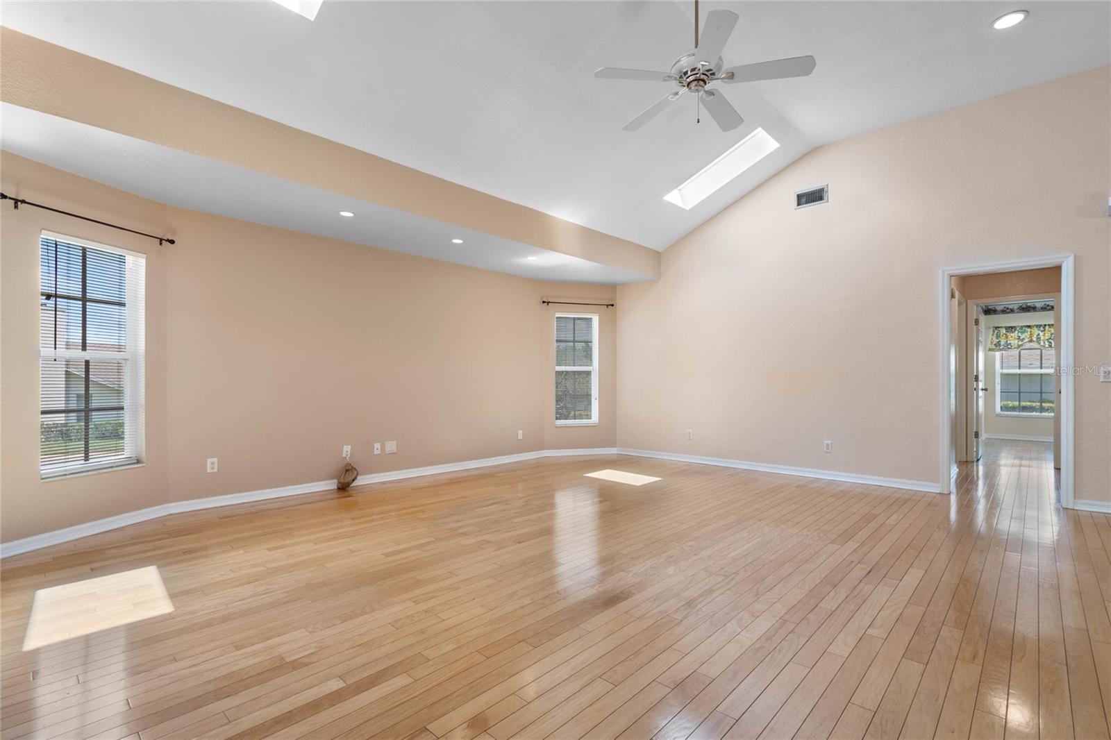 324 LAKE MARIAM BLVD, WINTER HAVEN, FL, 33884