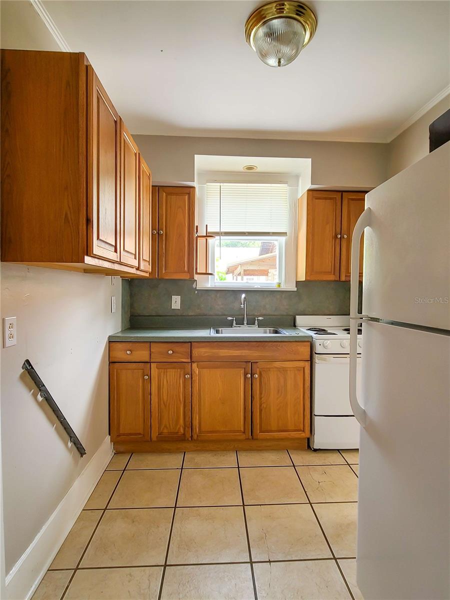 1009 7TH AVE N, ST PETERSBURG, FL, 33705