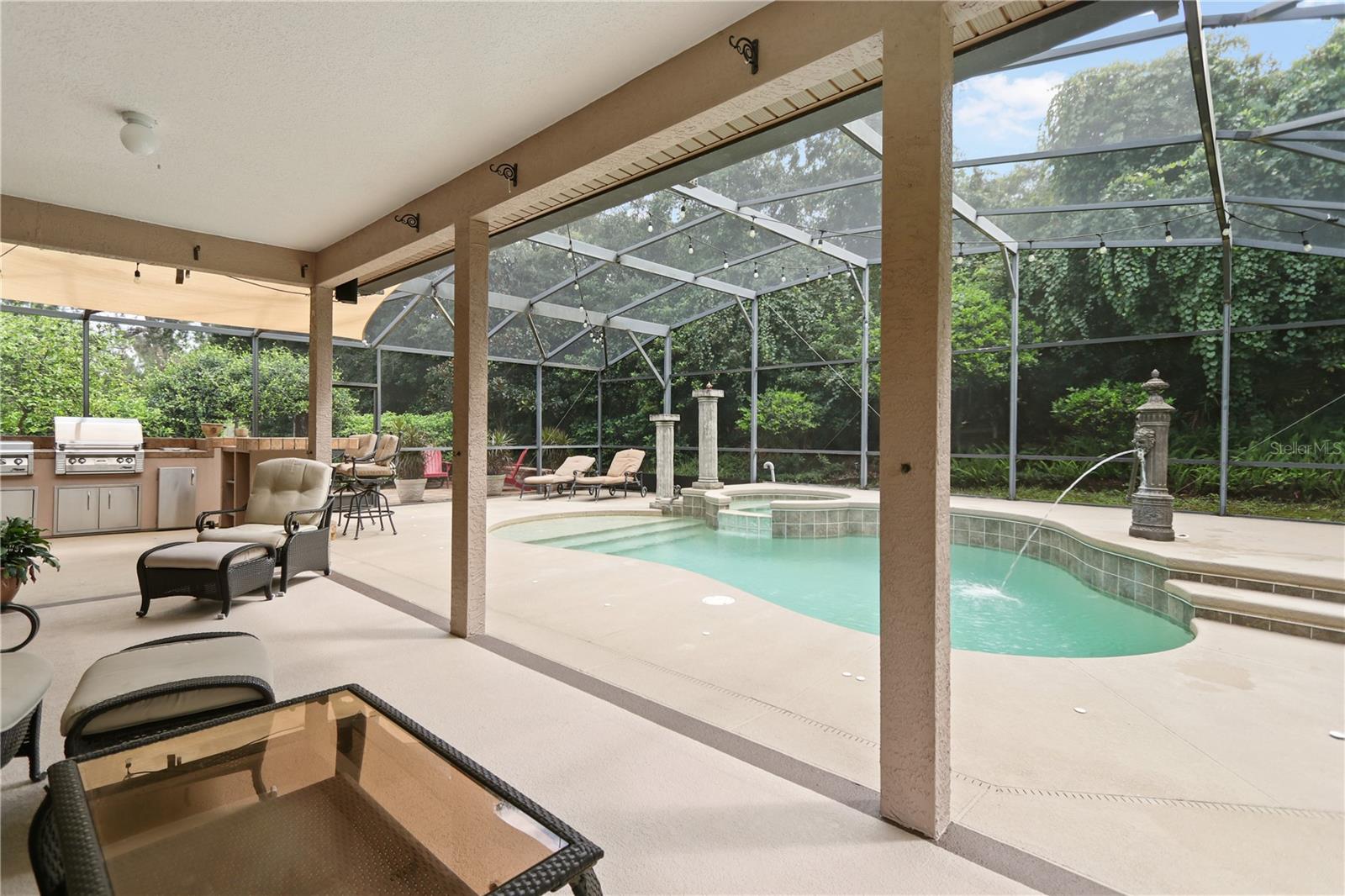 553 QUAIL LAKE DR, DEBARY, FL, 32713