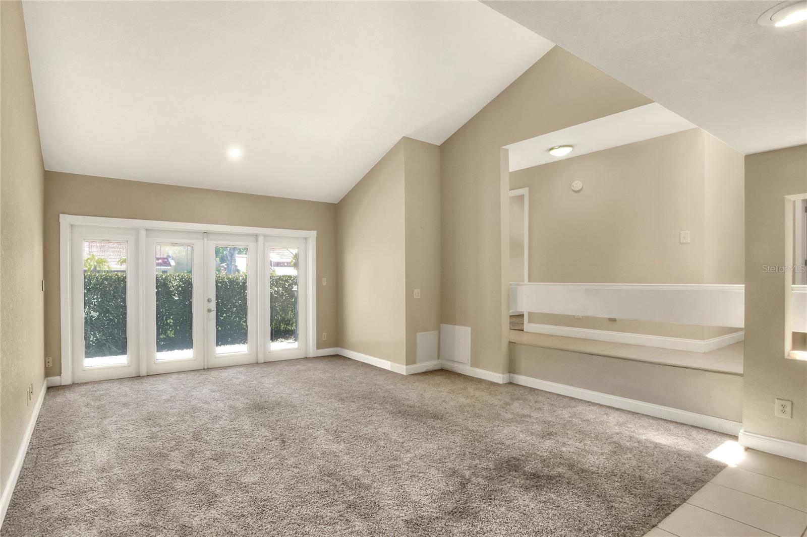 2 CASARENA CT, WINTER HAVEN, FL, 33881