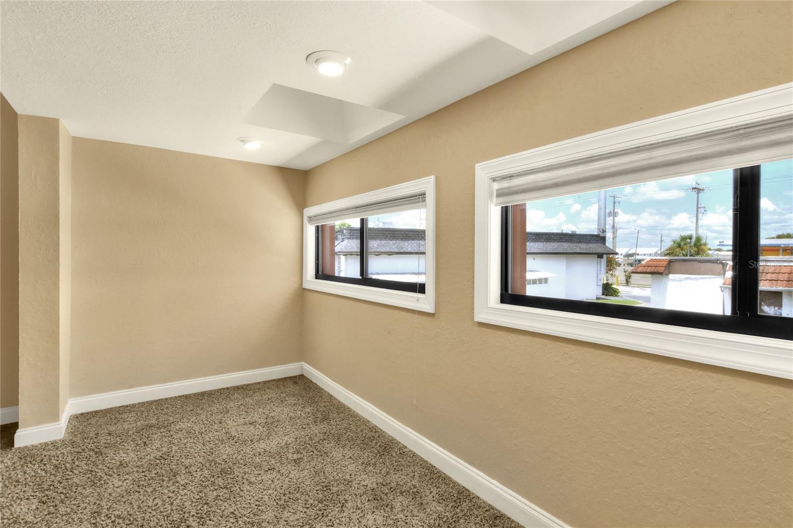 2 CASARENA CT, WINTER HAVEN, FL, 33881