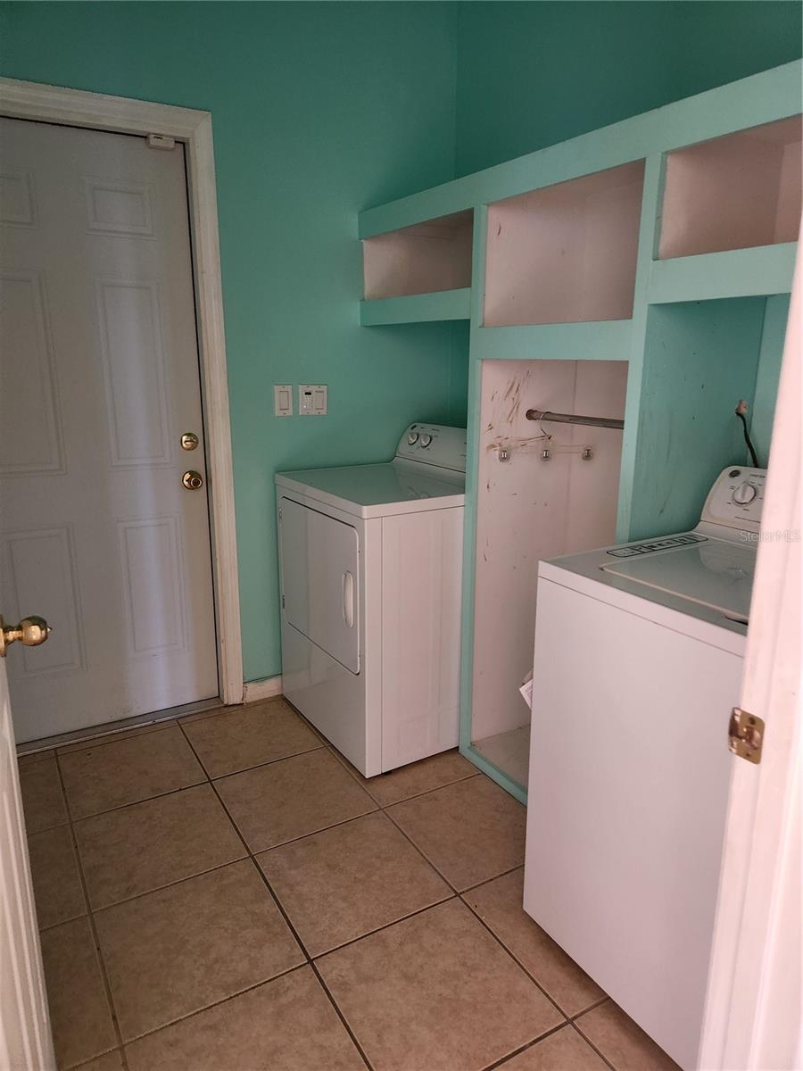 1949 TIPTREE CIR, ORLANDO, FL, 32837