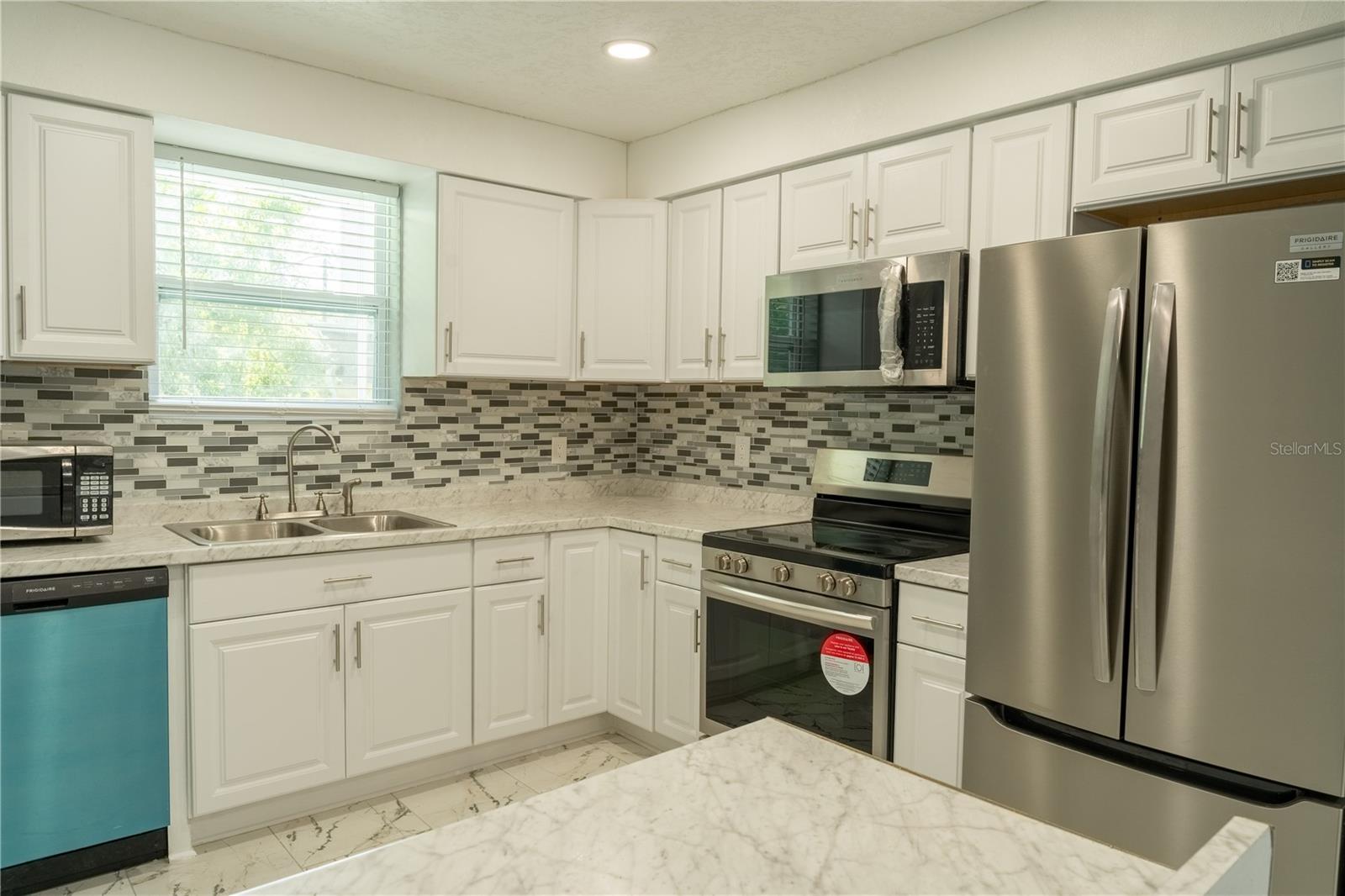 1116 MADRID AVE, DAYTONA BEACH, FL, 32114