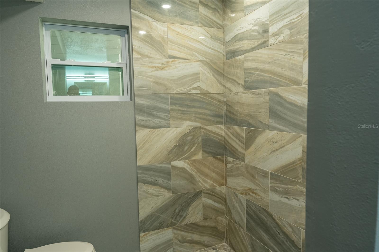 1116 MADRID AVE, DAYTONA BEACH, FL, 32114