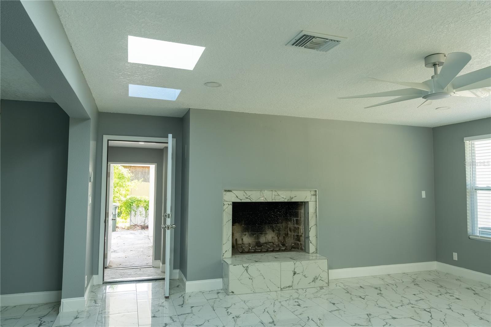 1116 MADRID AVE, DAYTONA BEACH, FL, 32114