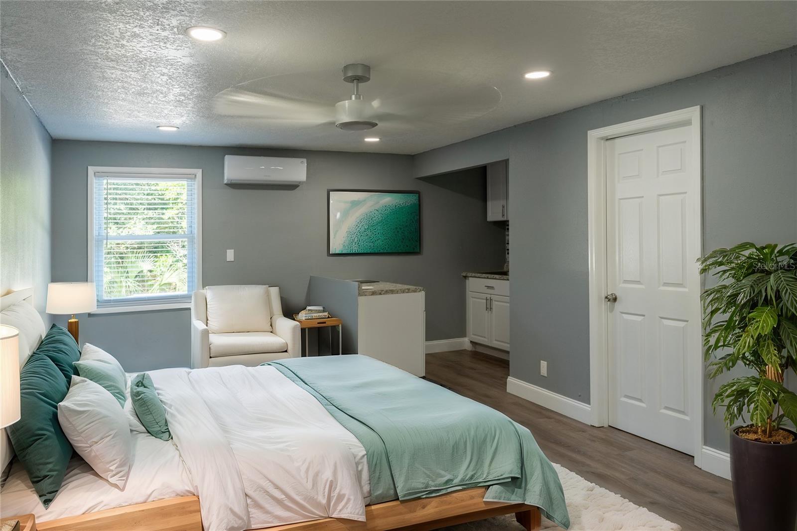 1116 MADRID AVE, DAYTONA BEACH, FL, 32114