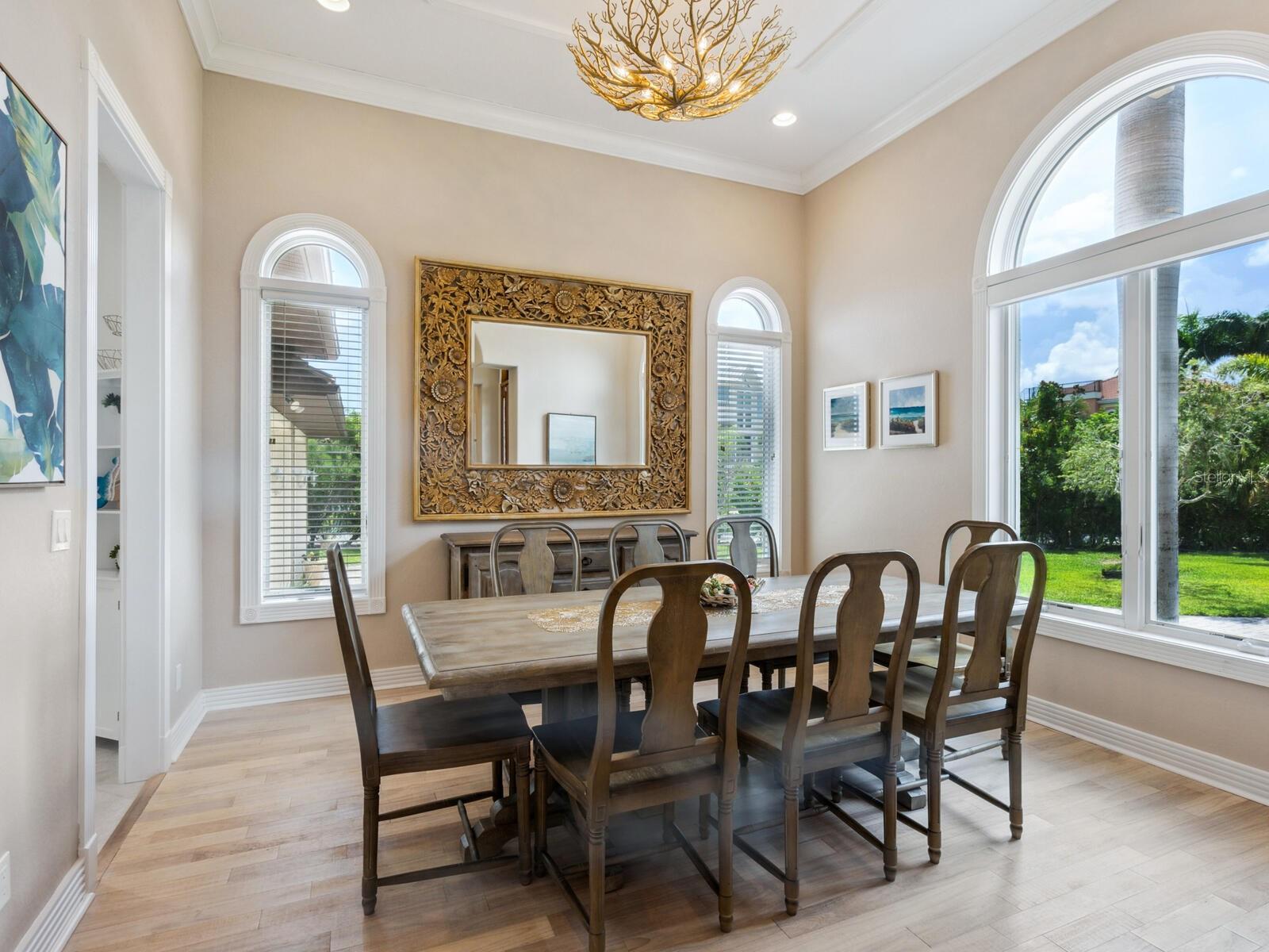 1040 GULF WINDS WAY, NOKOMIS, FL, 34275